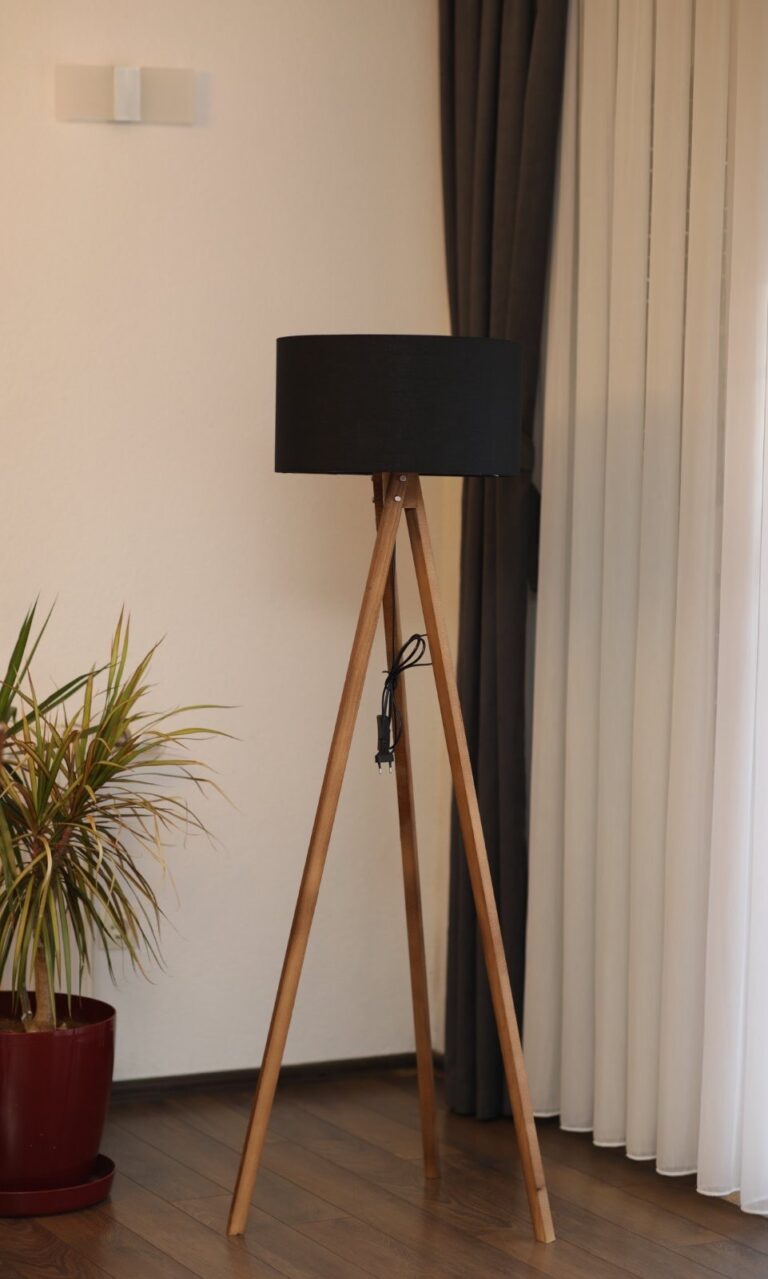 Llampe tripod 3